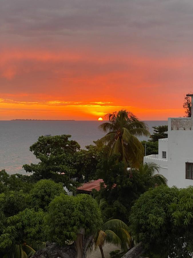 Zanzibar Balcony House Bed & Breakfast エクステリア 写真