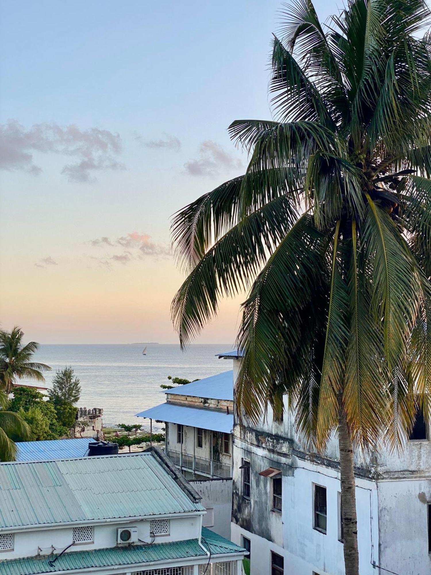 Zanzibar Balcony House Bed & Breakfast エクステリア 写真